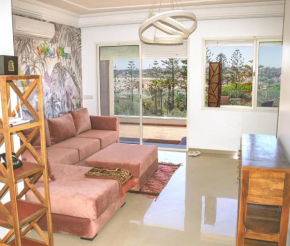 Stunning Beachfront Apartment